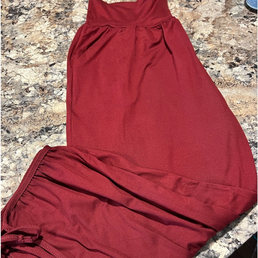 NWOT! Woman’s Capris With Side Pockets and Cute Key Hole Ties at the legs XXL
